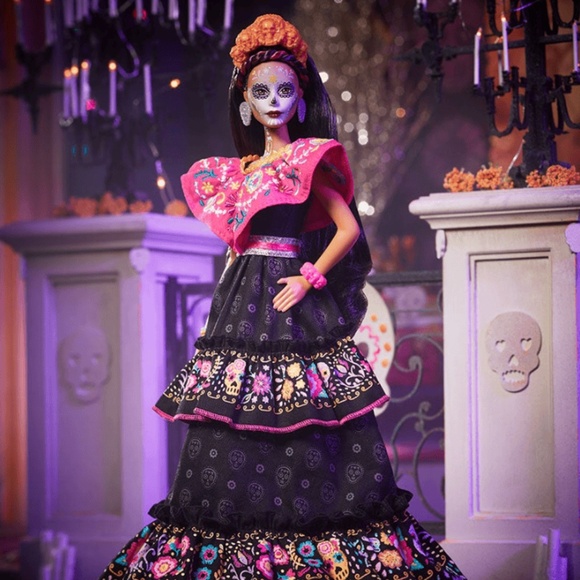 2021 Barbie Dia De Los Muertos Barbie 3rd Doll by Javier Meabe Mattel Collection - Picture 1 of 10